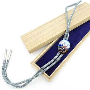 「hokusai katsushika’s thirty six views of mount fuji: white rain below the mountain」cloisonné brooch