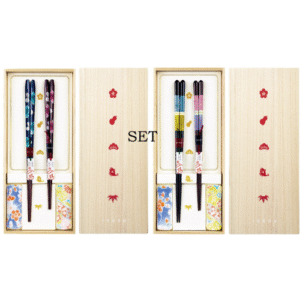 hyakufuku paulownia box – chopstick set for couples with rests (sakura iro & arima design)