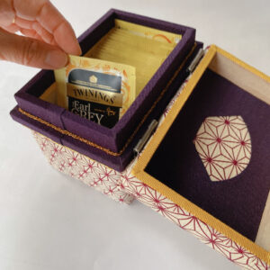 kimono silk keepsake box – hemp leaf motif on paulownia wood