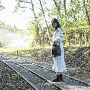 salasana drawstring shoulder bag